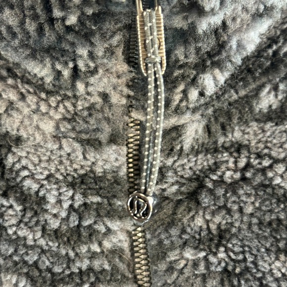 Lululemon Scuba Sherpa ½ Zip Crop Pullover Sz XL/XXL Black Camo High Pile Fleece - Picture 9 of 9
